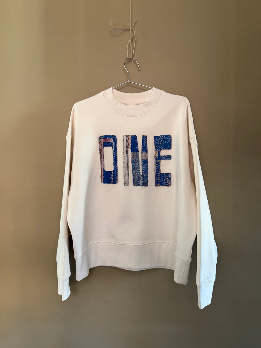 The Every Body Sweatshirt, Select 001