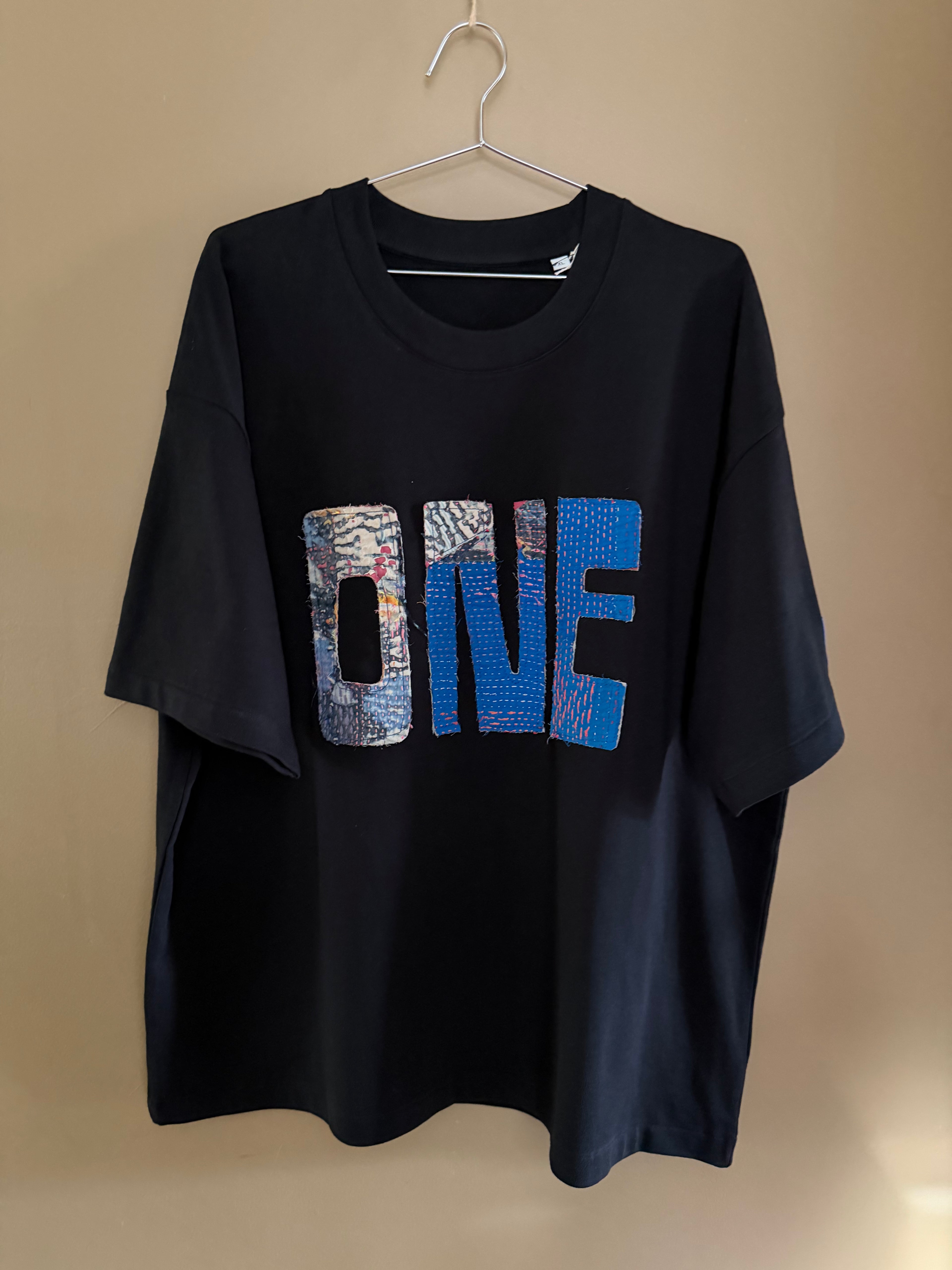 The Every Body T-Shirt, Select 007